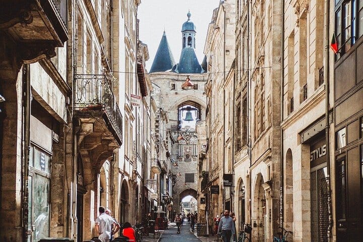 Bordeaux Private Walking Tour With A Professional Guide 2