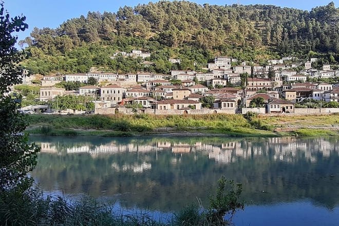 berat, a thousand and one windows, gorica