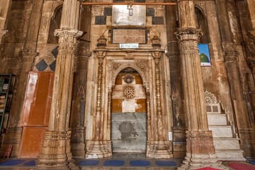 Cultural Highlights Tour of Ahmedabad and Bhavnagar, Gujarat