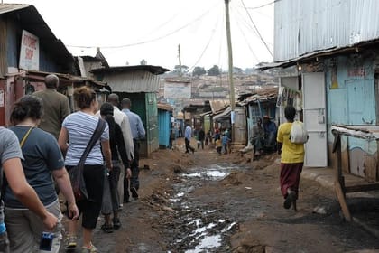 NAIROBI GUIDED TOUR TO KIBERA SLUMS