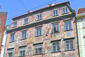 Graz Old Town Tour with Scenic Funicular Ride to Schlossberg