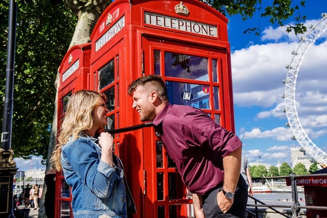 Couple Photoshoot in London Web: scalensstudio . com