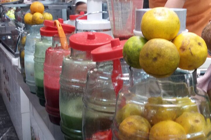 Private Tour in Quito with market, cable car, Guayasamín museum and chocolate tasting