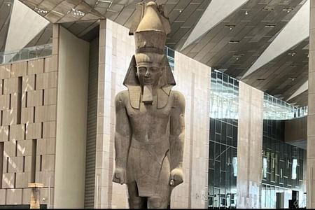 Private Guided Tour to Pyramids, Sphinx,Grand Egyptian Museum GEM