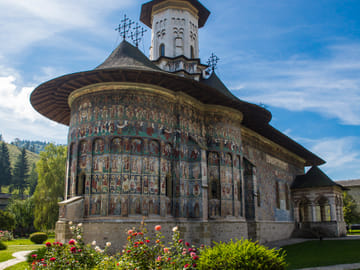 Immersive Transylvania Tour : Dracula’s Land & Carpathians