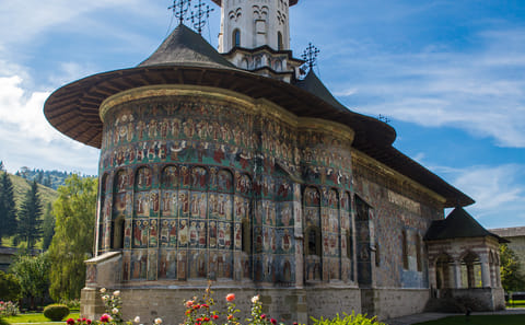 Immersive Transylvania Tour : Dracula’s Land & Carpathians