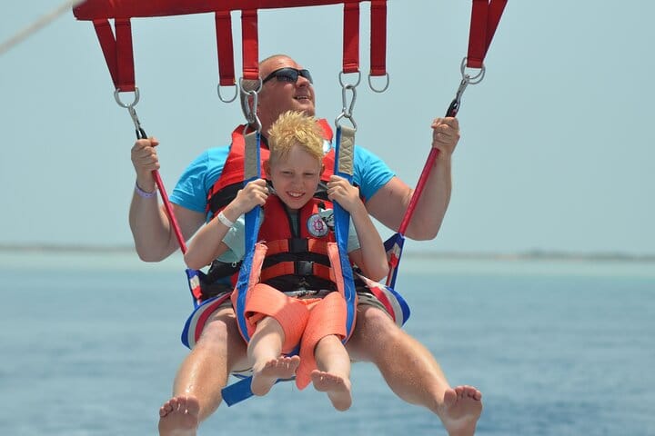 Semi Submarine Snorkeling & Fly Parasailing Adrenaline-Hurghada 5