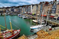 Private Giverny, Rouen and Honfleur Tour from Paris 6