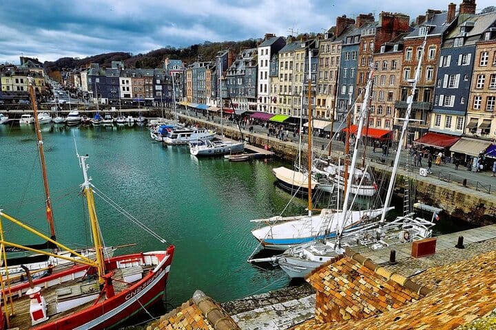 Private Giverny, Rouen and Honfleur Tour from Paris 6
