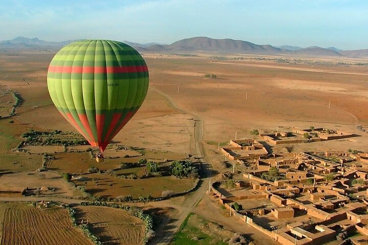 Soar above Marrakech in a hot air balloon and indulge in a delightful meal in the sky. Experience breathtaking views of the Moroccan landscape while savoring an unforgettable dining adventure.