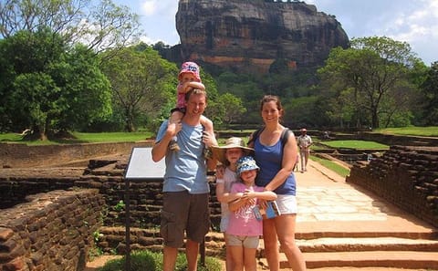 8 Days Classic Tour Sri Lanka