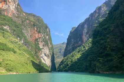 2 Days and 3 Nights Ha Giang Loop Bus Tour from Hanoi