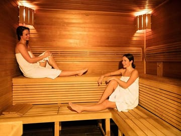 Turkish Bath : Massage, Sauna, Face Mask, Peeling in Istanbul