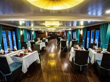 Le Journey Premium Cruise Halong Bay Luxury Boutique 2 Day Cruise