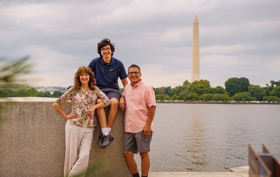 Professional Photo Shoot Tour in Washington DC