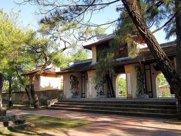 From Chan May Port: Hue Imperial Citadel 1 Day Private Tour