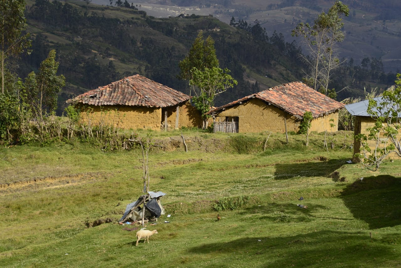 Full-Day Karajia Sarcophagi and Caverns of Quiocta Tour from Chachapoyas 2