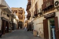 Al Balad Old Town Tour in Jeddah Historical City 7