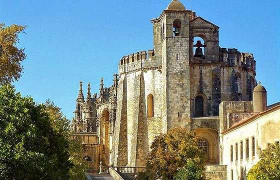 Tomar: Private walking tour to Convent of Christ w/ tickets
