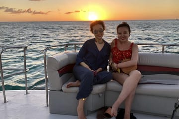 Sunset Catamaran Sail with Unlimited Drinks in Noord, Aruba