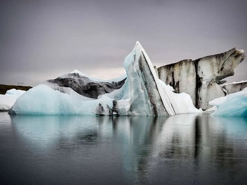 Private Round Transfer from Keflavik Reykjavik to Glacier Lagoon