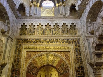 Cordoba Essentials: Roman Bridge Alcazar & Mosque Cathedral