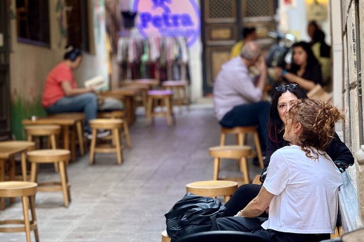 Taksim to Galata Walking Tour: Secret Passages & Local Hangouts