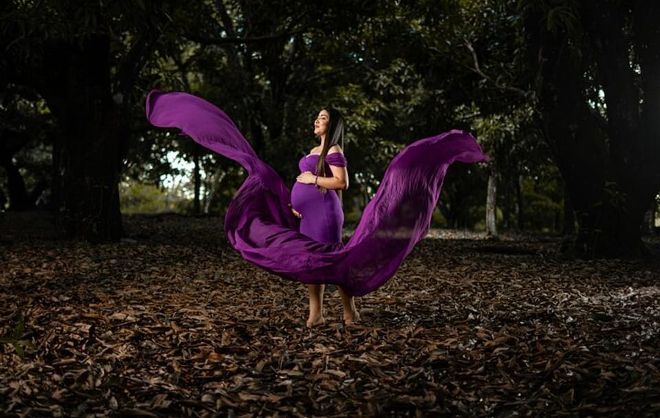 Maternity Photography Experience in Amsterdam