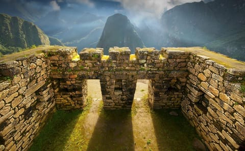 Private 8-Day Inca Treasures Tour in Lima, Cusco, and Aguas Calientes