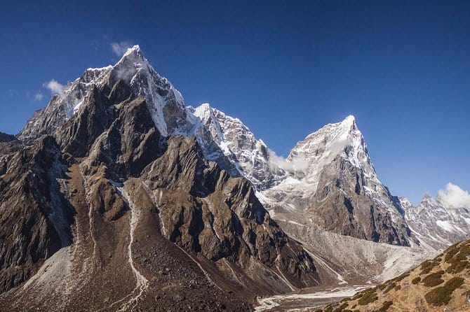 Everest Base Camp via Kalapathar Trek – 14 Days