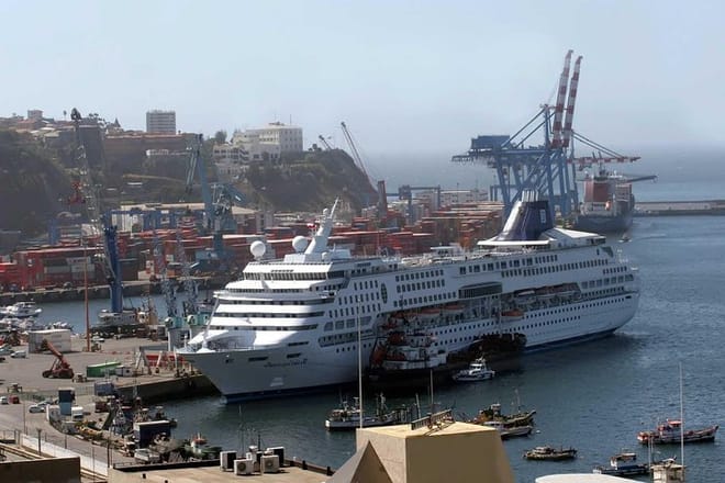 Private Transfer From Santiago airport to San Antonio Pier 2