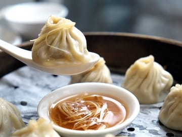 Authentic Local Food and Culture private Tour in Shanghai