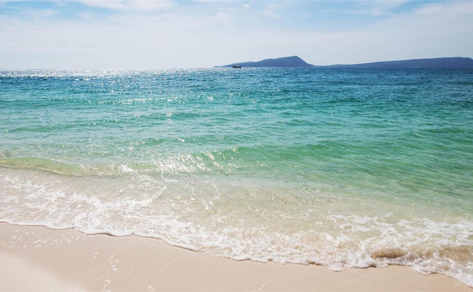 3-Day Beach Tour from Colombo to Passikudah, Sri Lanka