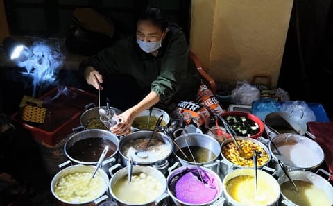 Hue Flavor Expedition A Culinary Adventure with Local Insights