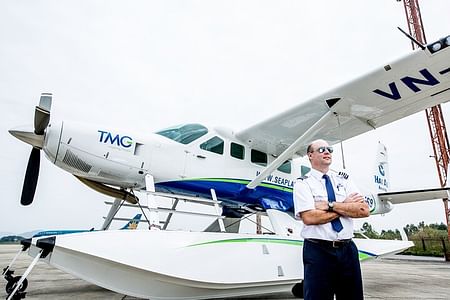 Scenic Seaplane Flight Over Halong Bay – A Breathtaking Aerial Experience