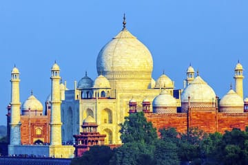 7-Days tour of Delhi,Jaipur,Agra & Varanasi Includes Hotel ,Vehicle and train tickets