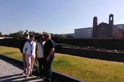 Private Tour Layover in Mexico know Teotihuacan and Guadalupe Shrine
