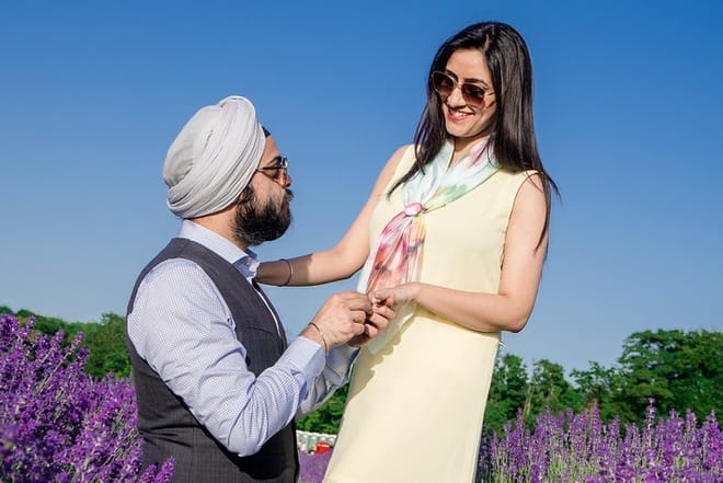 Propose Photoshoot in London Insta: photowalk_in_london Web: skylensstudio . com