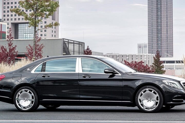 One Way Private Transfer from Marseille to Antibes 4