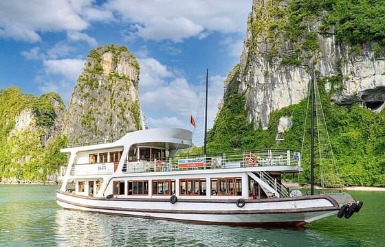 Wego Cruise Halong – Budget Day Cruise from Hanoi By Expressbus