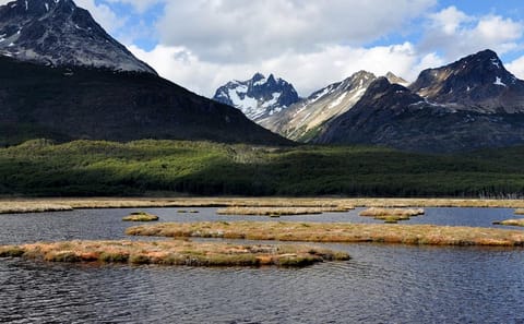 4-Day Adventure Tour of Ushuaia with Airfare from Buenos Aires