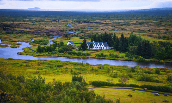 Private Golden Circle Classic Tour with Kerið Crater and Friðheimar Tomato Farm