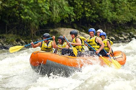 Thrilling Whitewater Rafting Adventure on Kitulgala’s Kelani River