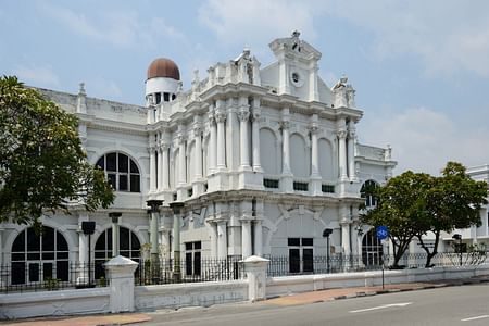 Ipoh to Penang Day Tour – Includes Ubudiah Mosque, Lake Gardens & Penang Highlights