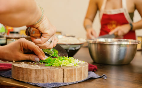 Hanoi Cooking Class with Local Market Tour and Wine Tasting