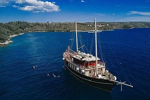 Full Day Swimming and Snorkeling Tour with Lunch in Split