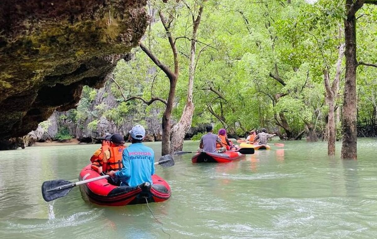 James Bond Island & Koh Yao Yai Day Trip: Speedboat from Phuket