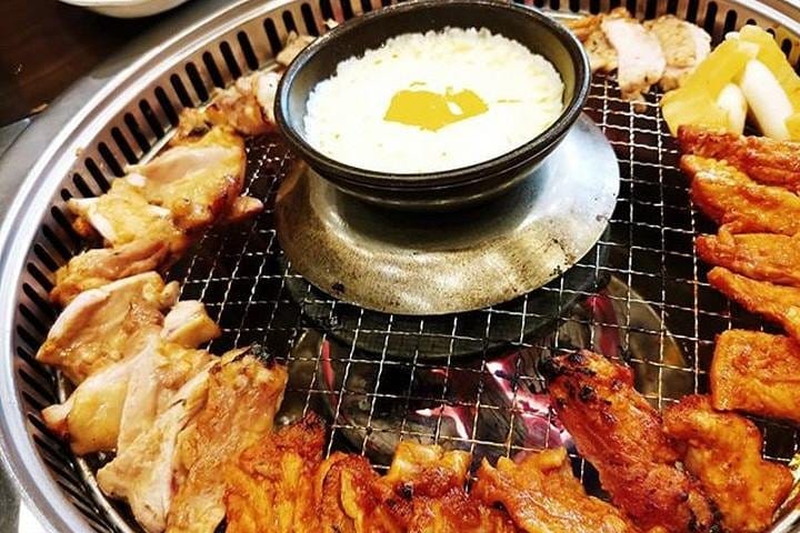 Autumn 10 days Jeonju&Mt.Naejangsan&Mt.Seorak&Mungyeong&Jeju&Busan on Early Nov