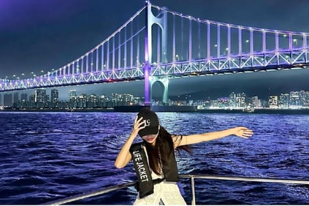 Private Night Tour of Busan’s Glowing Panorama: Yacht, Markets & City Views