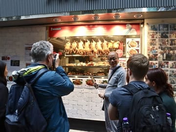 Hong Kong’s Tin Hau Hidden Gems Food Tour with 7+ Local Tastings